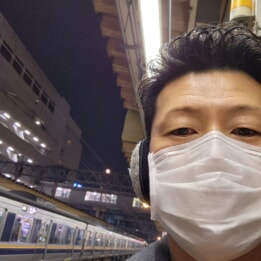 【上を向いて歩こう】赤みがかった満月 【上を向いて歩こう】赤みがかった満月